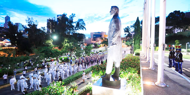 Honduras conmemora su independencia entre la COVID-19