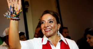 Xiomara Castro retira su participación en elecciones primarias de Libre