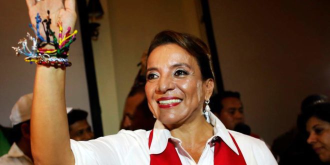Xiomara Castro retira su participación en elecciones primarias de Libre