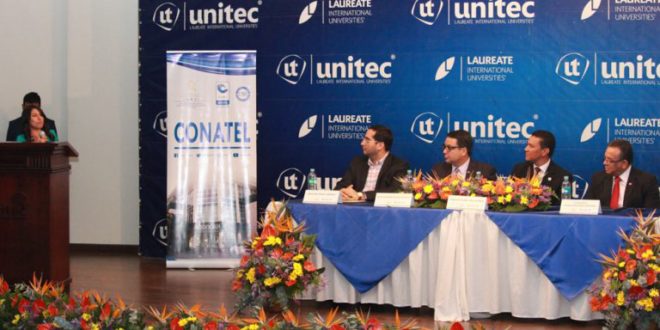 UNITEC y CONATEL gradúan 109 técnicos bilingües para “Call Center”