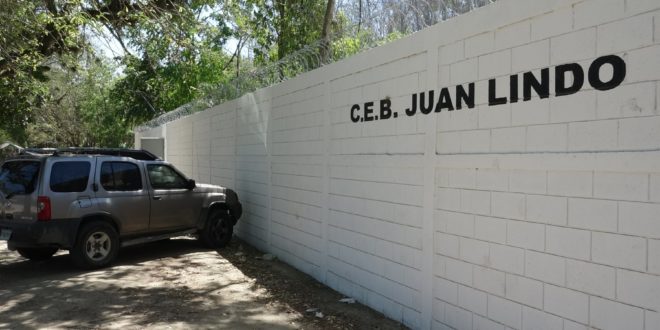 Reconstruyen obra en el Centro Básico Juan Lindo, de SPS