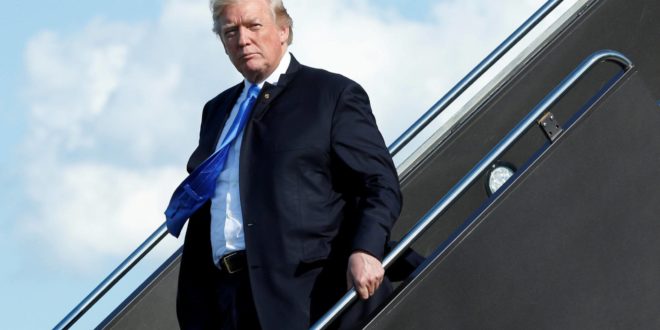 Trump enfrenta demanda por aceptar pagos de Gobiernos extranjeros
