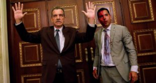 Seguidores de Maduro irrumpen en Parlamento y hieren a diputados