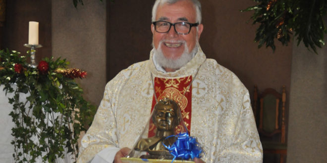 “Nasralla es muy soberbio y creído”: Monseñor Santos