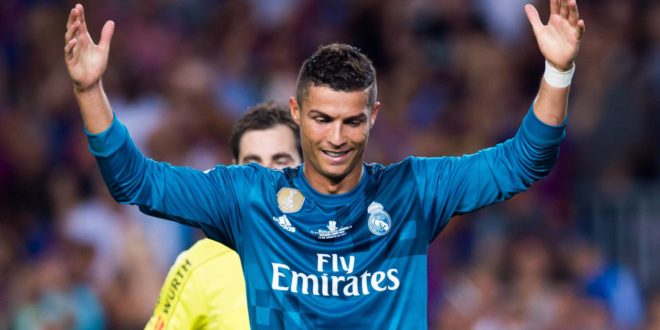 Cristiano Ronaldo, sancionado con cinco partidos por empujar al árbitro