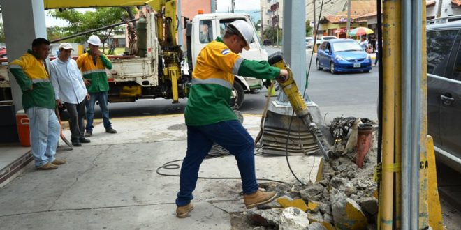 Alcaldía Sampedrana instala cámaras indicadoras de tránsito