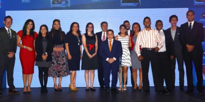 Ocho hondureños ejemplares reciben Premios Juventud 2017
