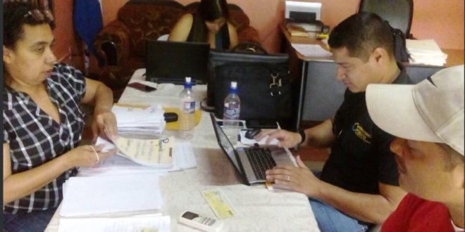 ATIC secuestra documentos de la alcaldía de Potrerillos y hospitales