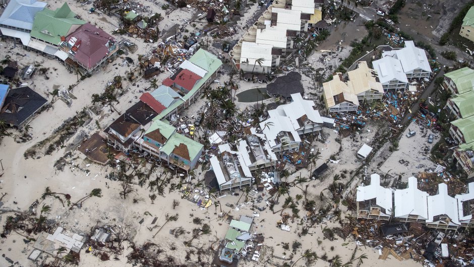Irma deja 44 muertos en Caribe y 33 en Florida