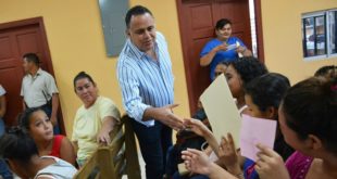 Alcalde Armando Calidonio continúa acercando la salud a la comunidad