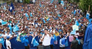 Hernández llama a sacar la "garra catracha" para sacar adelante Honduras