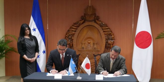 Japón y Honduras firman acuerdo para prevenir deslizamientos CA-6