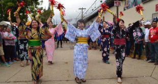 Voluntarios de JICA intercambian cultura japonesa con danlidenses
