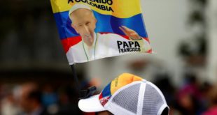 Papa Francisco viaja este miércoles a Colombia