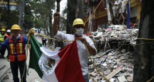 Al menos 250 muertos ha dejado el terremoto en México