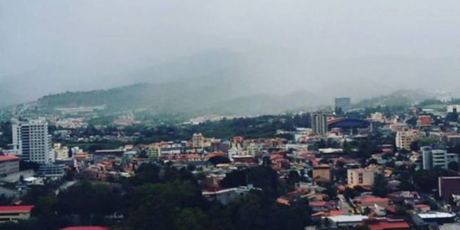 Lluvias con actividad eléctrica