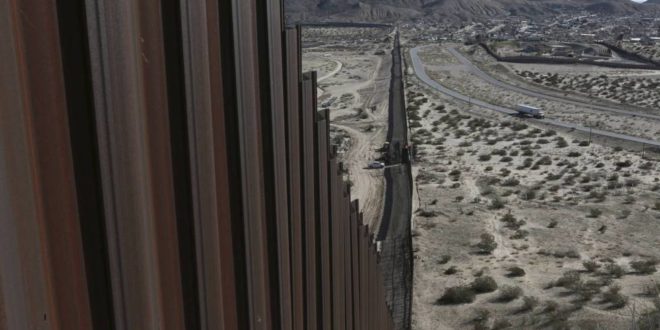 Congreso de EE.UU aprueba USD.$ 10.000 millones para el muro