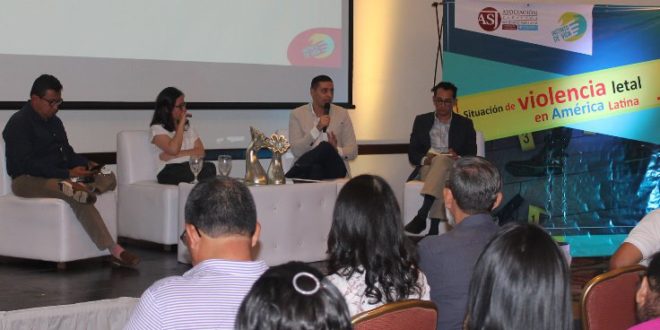 Expertos latinoamericanos debaten sobre la violencia en la región