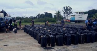 Fuerza Naval de Honduras recupera gran cargamento de cigarrillos