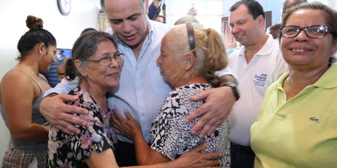 Pobladores quieren cuatro años más al alcalde Sampedrano, Armando Calidonio