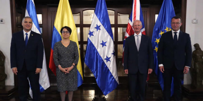 Cuatro nuevos embajadores presentan credenciales en Honduras