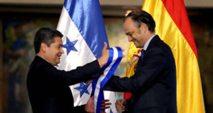Honduras reconoce decisivo apoyo del embajador de España