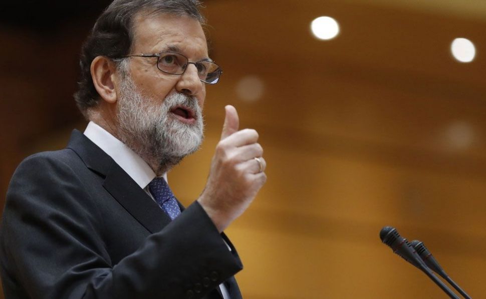 Rajoy disuelve el gobierno catalán y convoca a elecciones