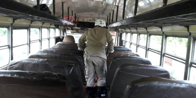Matan tres personas en asalto a bus de El Progreso