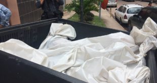 Entierran en cementerio humanitario 38 cadáveres