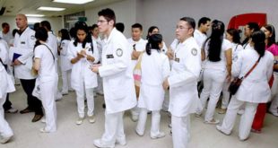 Médicos amenazan con suspender las guardias por falta de equipo de protección
