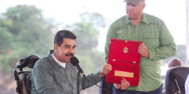 Venezuela elige alcaldes sin los principales partidos de la oposición