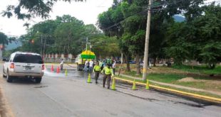 Limpian vías afectadas por protestas en San Pedro Sula