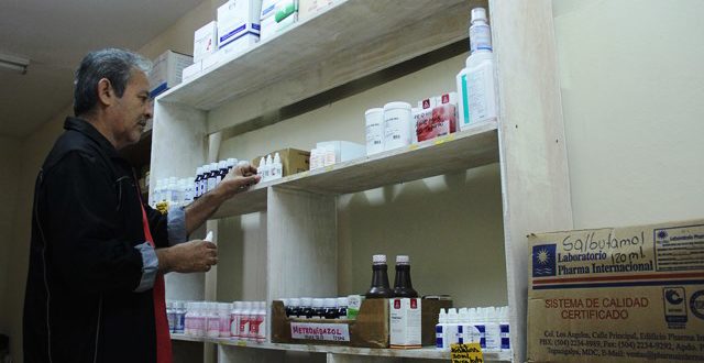 Alcaldía Sampedrana abastece de medicamentos los centros de salud municipales