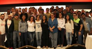 Más de 100 jóvenes emprendedores Hackathon Honduras Digital Challenge 2018