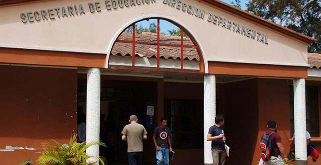 Educación no cerrará jornada nocturna en centros educativos en Tegucigalpa