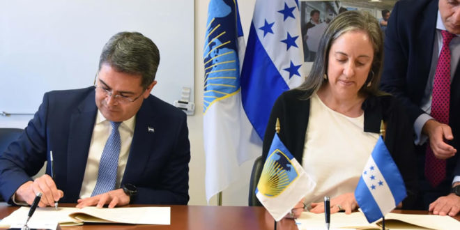 Honduras firma convenio por USD.$ 60 millones con el BID