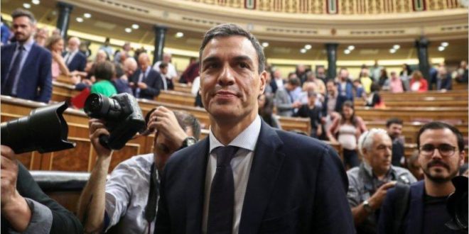 El socialista Sánchez asume como nuevo presidente de España