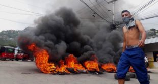 Conductores de mototaxis exigen seguridad al gobierno de Honduras