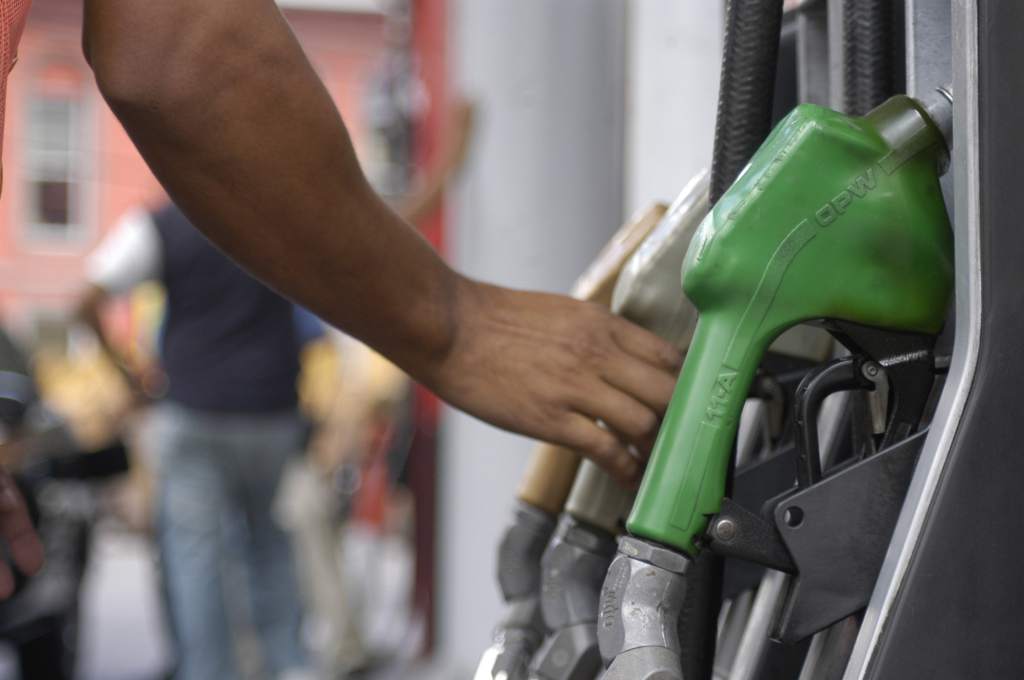Aprueban nuevo incremento al precio de los combustibles en Honduras
