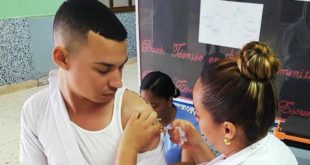 Hospital Escuela sigue vacunando contra la influenza