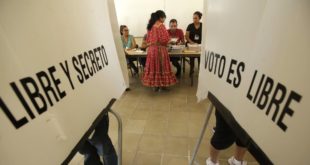 México vota en históricas elecciones