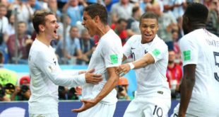 Francia le gana a Uruguay