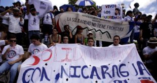 Marchan en Costa Rica en apoyo a refugiados nicaragüenses