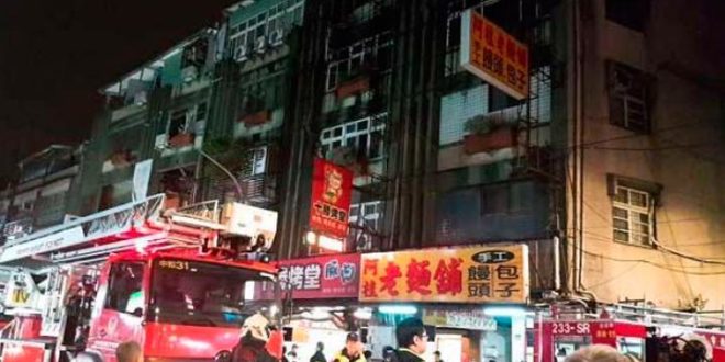 Incendio en hospital de Taiwán deja 14 muertos