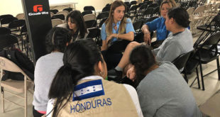 Delegación de Honduras visita albergues de niños en EEUU