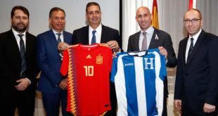 La Federación Española de Fútbol firma acuerdo con Fenafuth