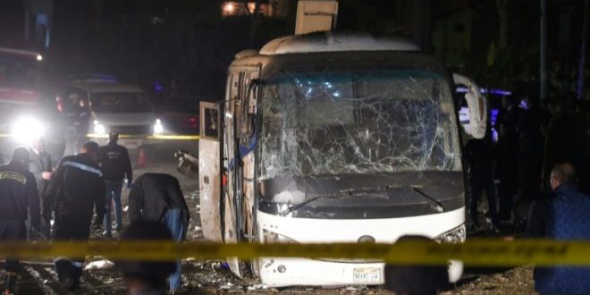 Egipto mata a 40 terroristas tras el atentado a autobús