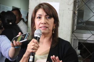 Alba Flores: Compra de vacunas Sputnik V se realizó de forma transparente