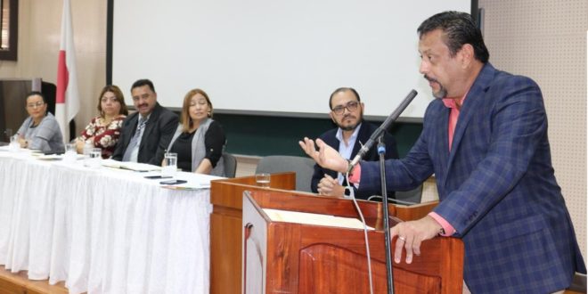 Gobierno hondureño instala mesa de diálogo con el magisterio