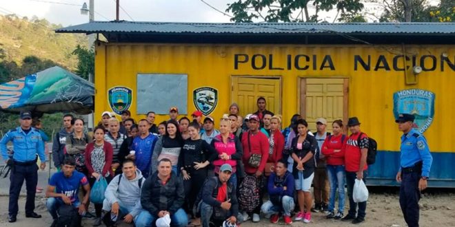 Retienen a 38 cubanos en Ocotepeque